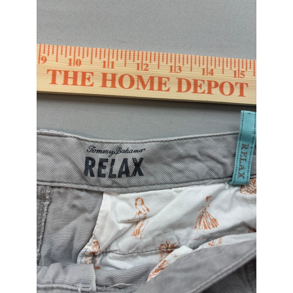 Tommy Bahama Relax Mens Gray Tencel Cotton Cargo Shorts Size 38 Casual Summer - Picture 2 of 4